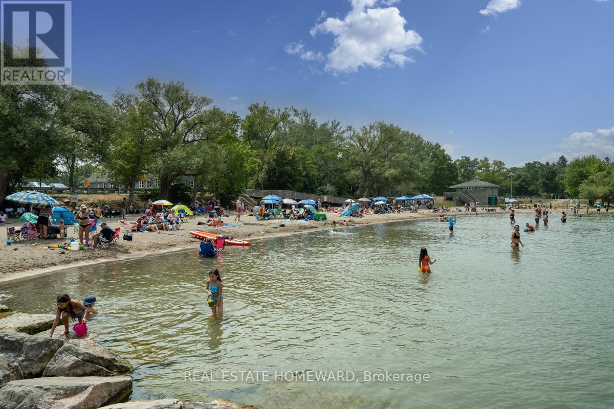 208 - 111 Grew Boulevard, Georgina, Ontario  L0E 1L0 - Photo 22 - N12490492