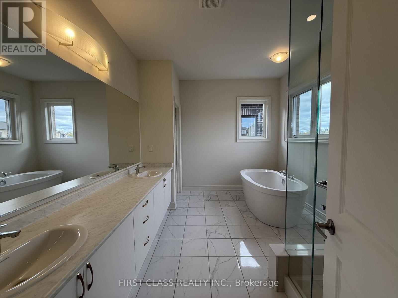 93 Boccella Crescent, Richmond Hill (Headford Business Park), Ontario  L4B 0H9 - Photo 20 - N12490512