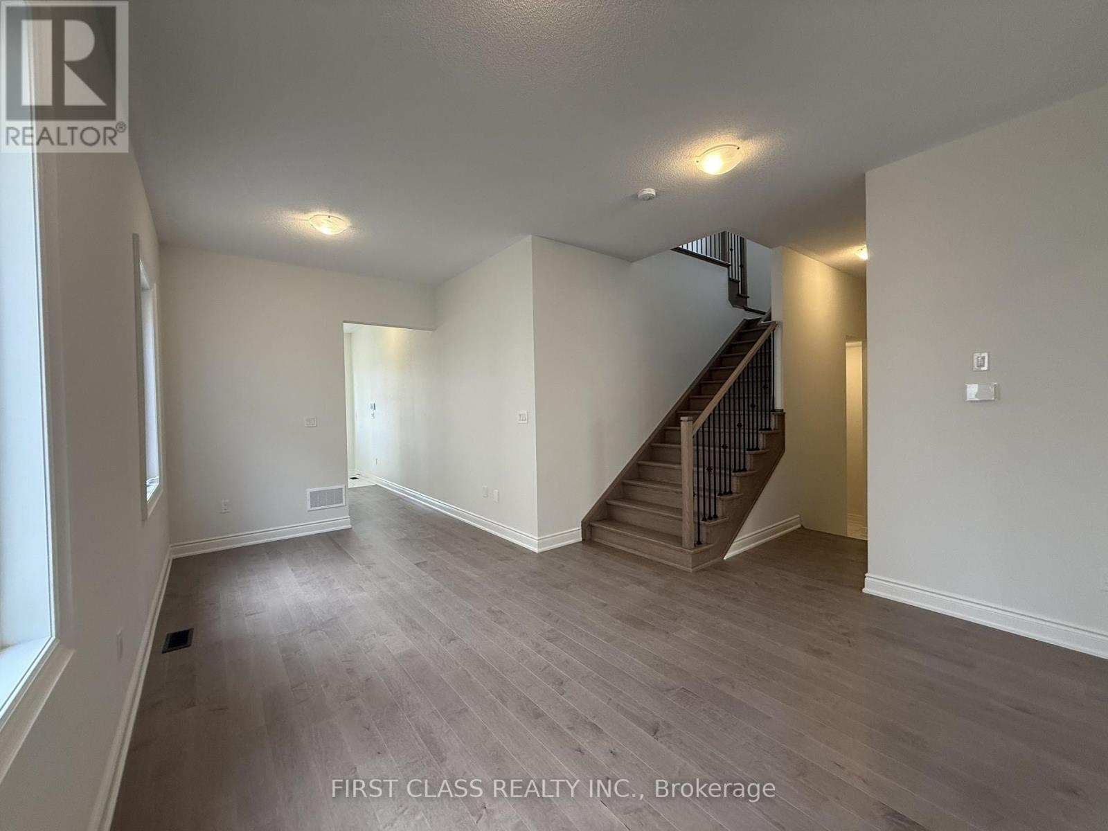 93 Boccella Crescent, Richmond Hill (Headford Business Park), Ontario  L4B 0H9 - Photo 6 - N12490512