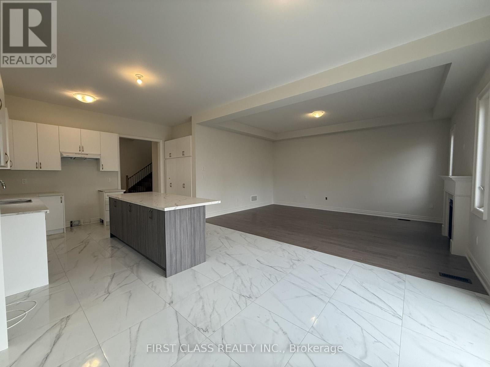 93 Boccella Crescent, Richmond Hill (Headford Business Park), Ontario  L4B 0H9 - Photo 9 - N12490512