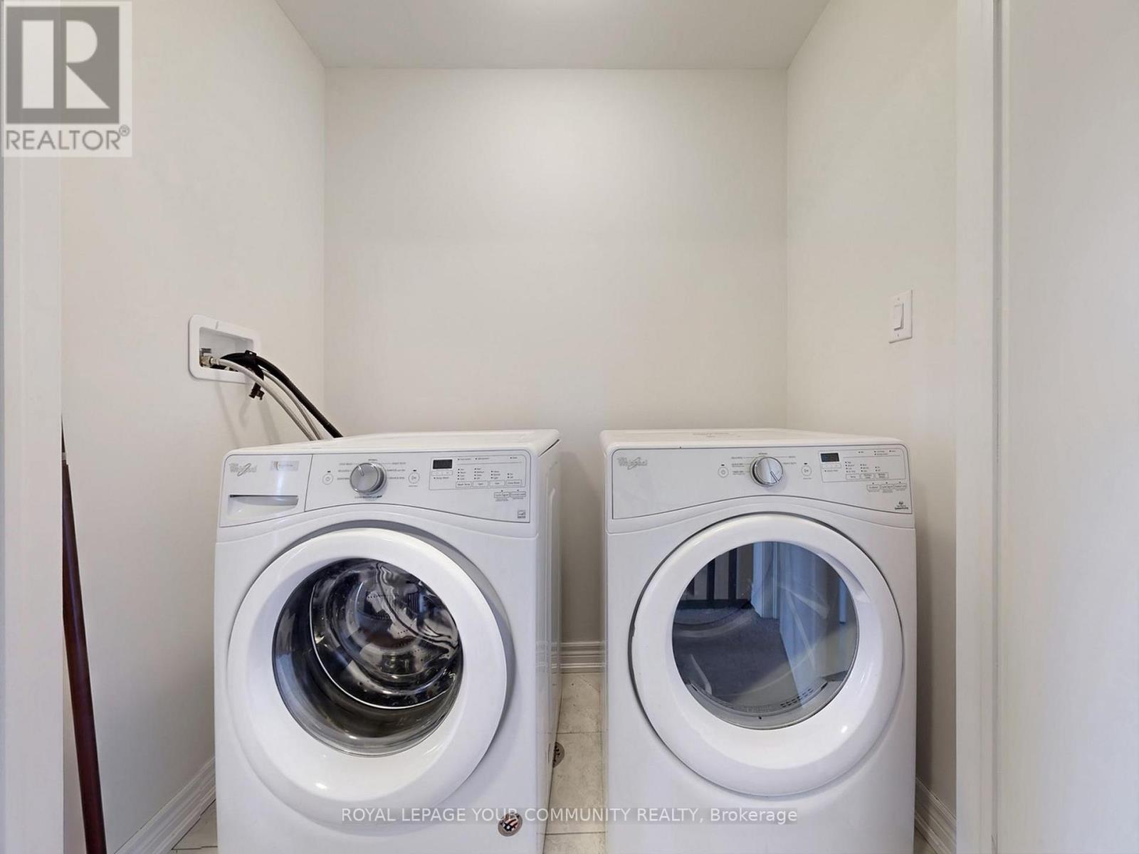 2112 Dale Road, Innisfil (Alcona), Ontario  L9S 0L4 - Photo 20 - N12490532