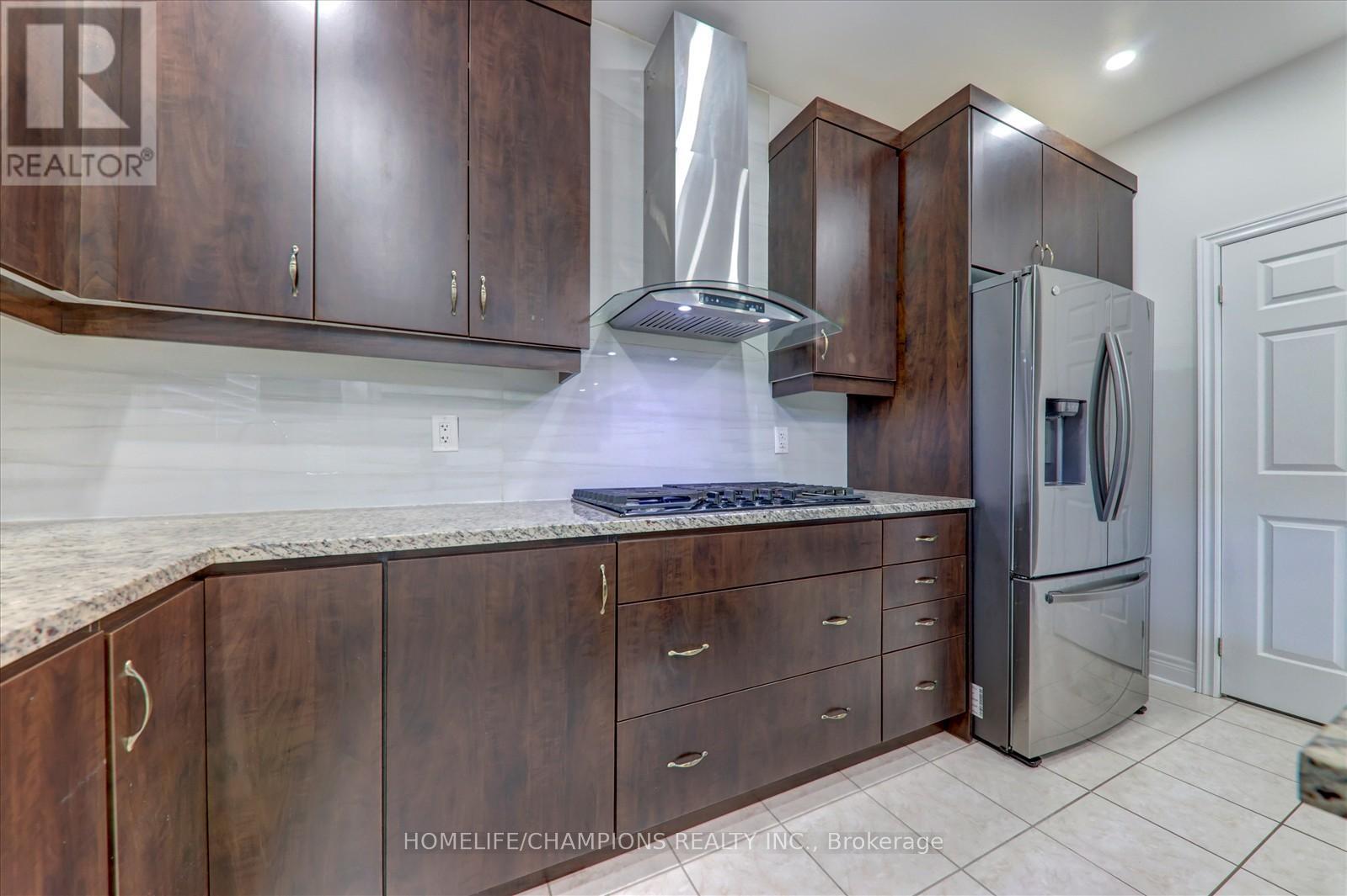 21 Vanni Avenue, Markham, Ontario  L3S 0G3 - Photo 15 - N12490572