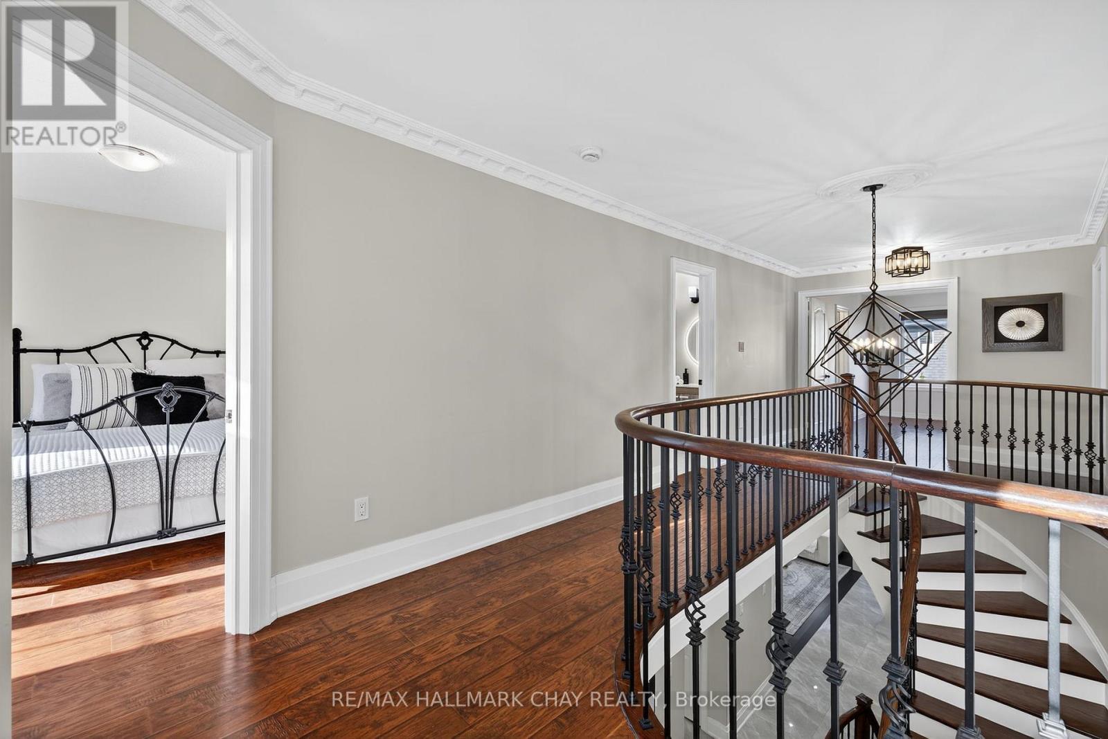 160 Golden Gate Circle, Vaughan, Ontario  L4H 1N6 - Photo 25 - N12490628