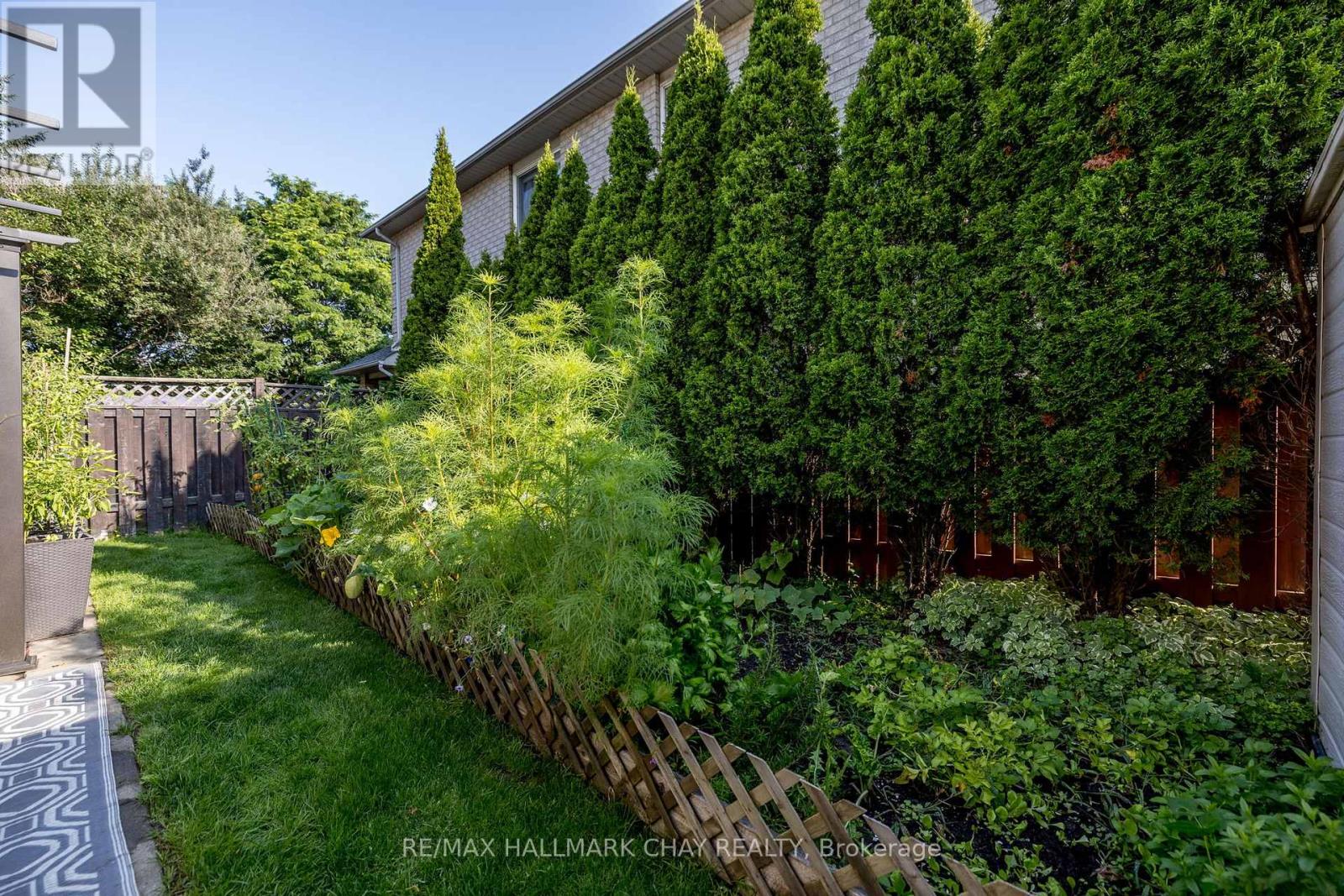 160 Golden Gate Circle, Vaughan, Ontario  L4H 1N6 - Photo 46 - N12490628