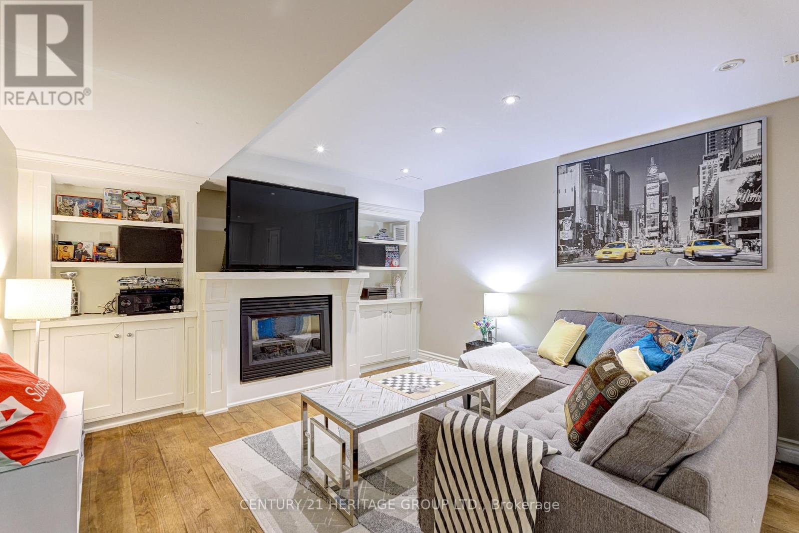 530 Vellore Woods Boulevard, Vaughan, Ontario  L4H 2W3 - Photo 16 - N12490684