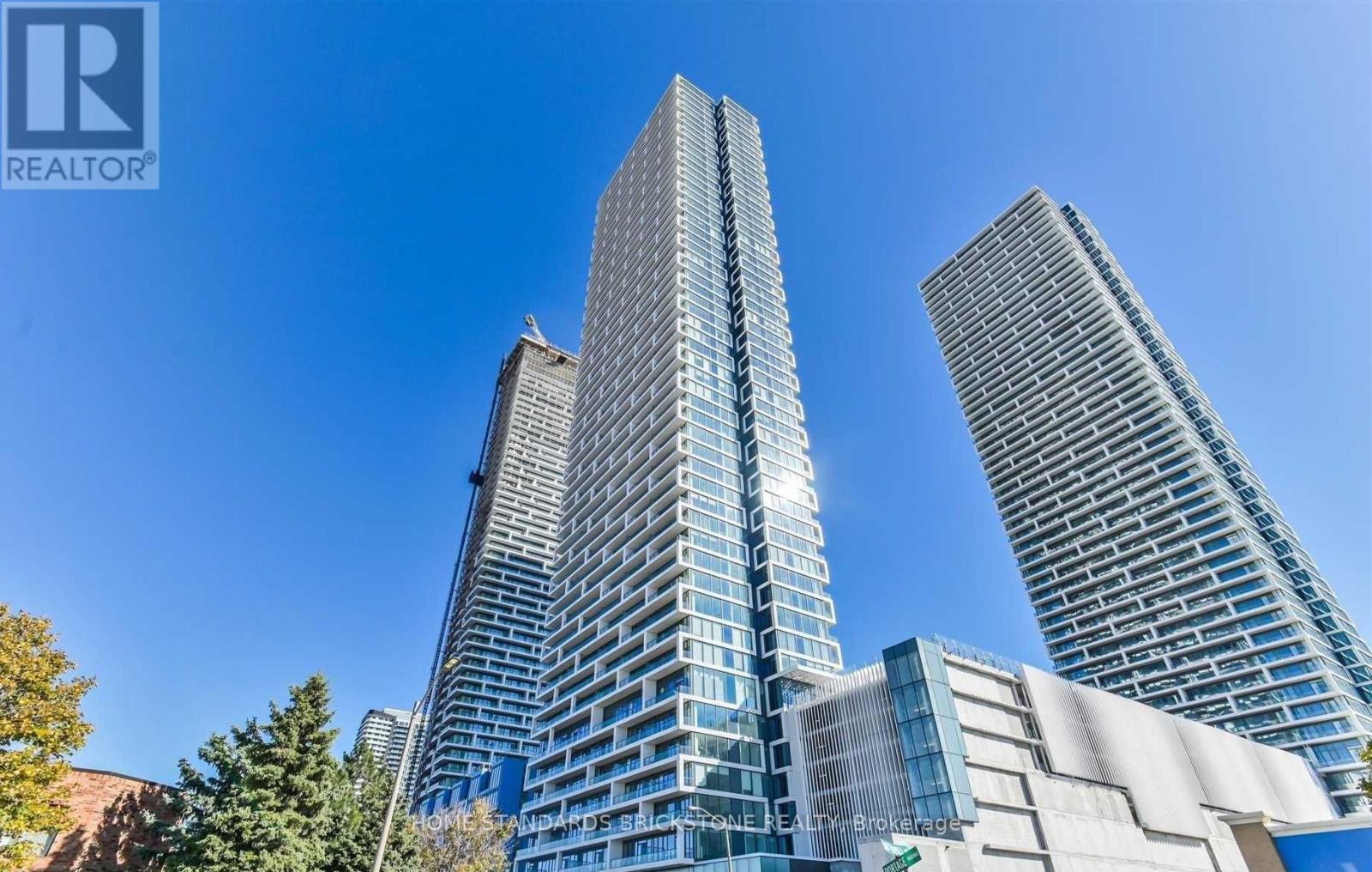 2605 - 898 PORTAGE PARKWAY, Vaughan, Ontario