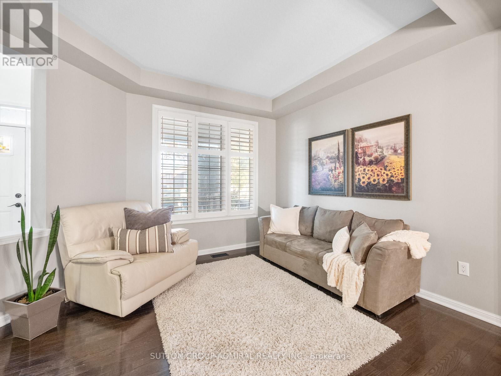 79 Williamson Family Hollow, Newmarket, Ontario  L3X 3K2 - Photo 6 - N12490790