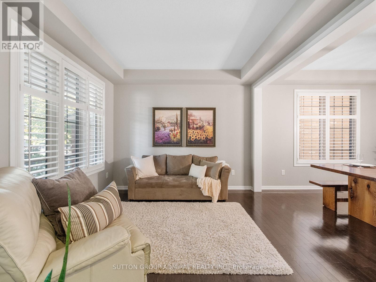 79 Williamson Family Hollow, Newmarket, Ontario  L3X 3K2 - Photo 7 - N12490790