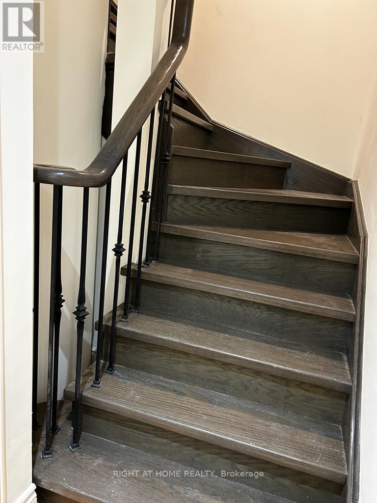 187 REDSTONE ROAD, Richmond Hill, Ontario