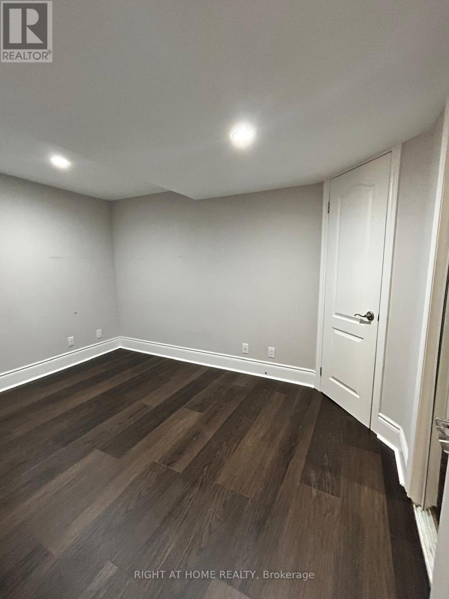 187 Redstone Road, Richmond Hill, Ontario  L4S 1X7 - Photo 13 - N12490812