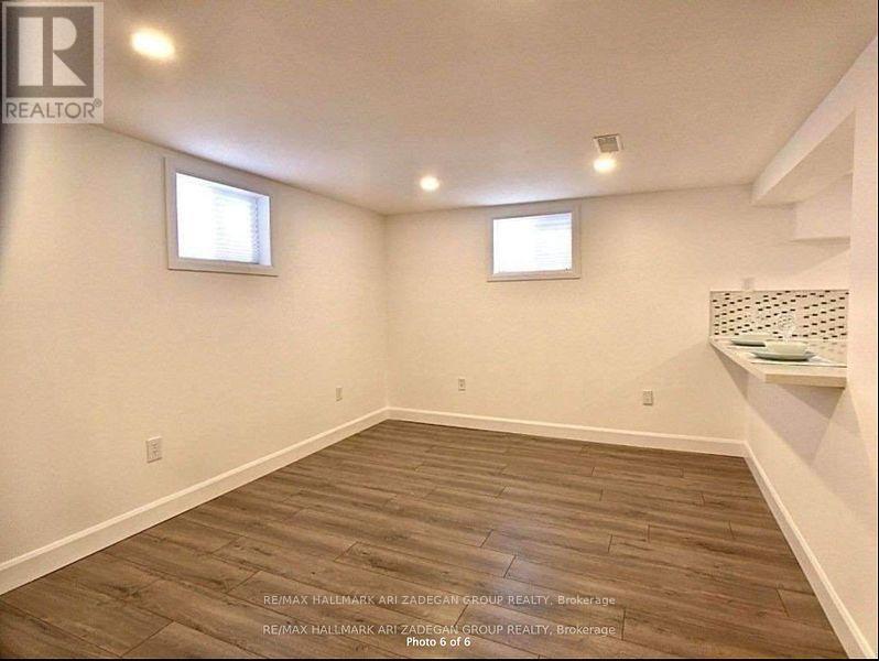 Lower Fl - 47 Newbury Drive, Newmarket, Ontario  L3Y 4P9 - Photo 3 - N12490822