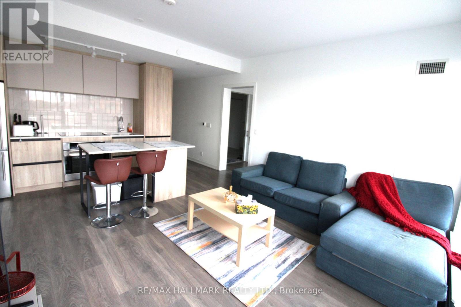 826 - 7950 Bathurst Street, Vaughan, Ontario  L4J 0L4 - Photo 3 - N12490824