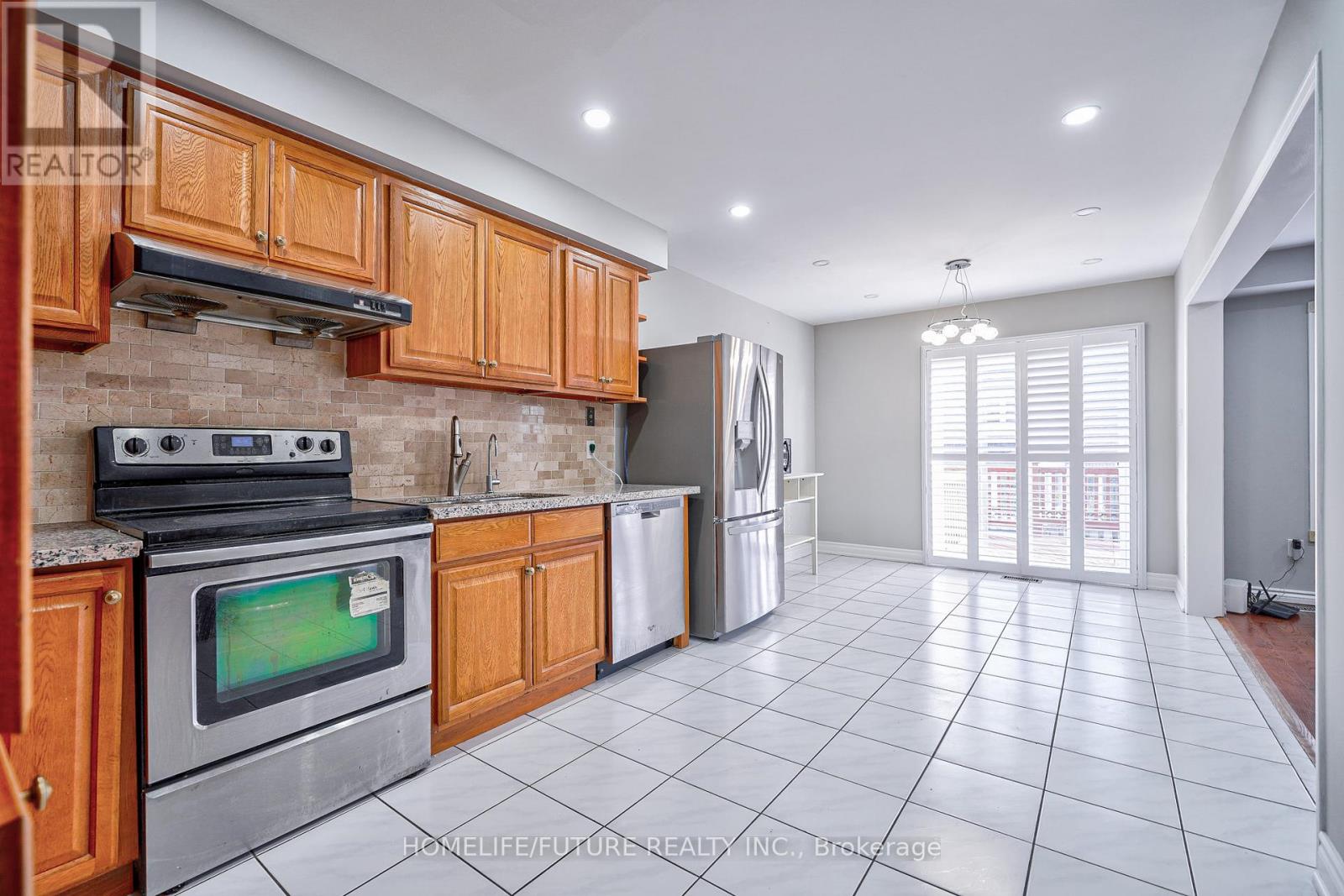 Main - 74 Kruger Road, Markham, Ontario  L3S 3Y7 - Photo 13 - N12490836