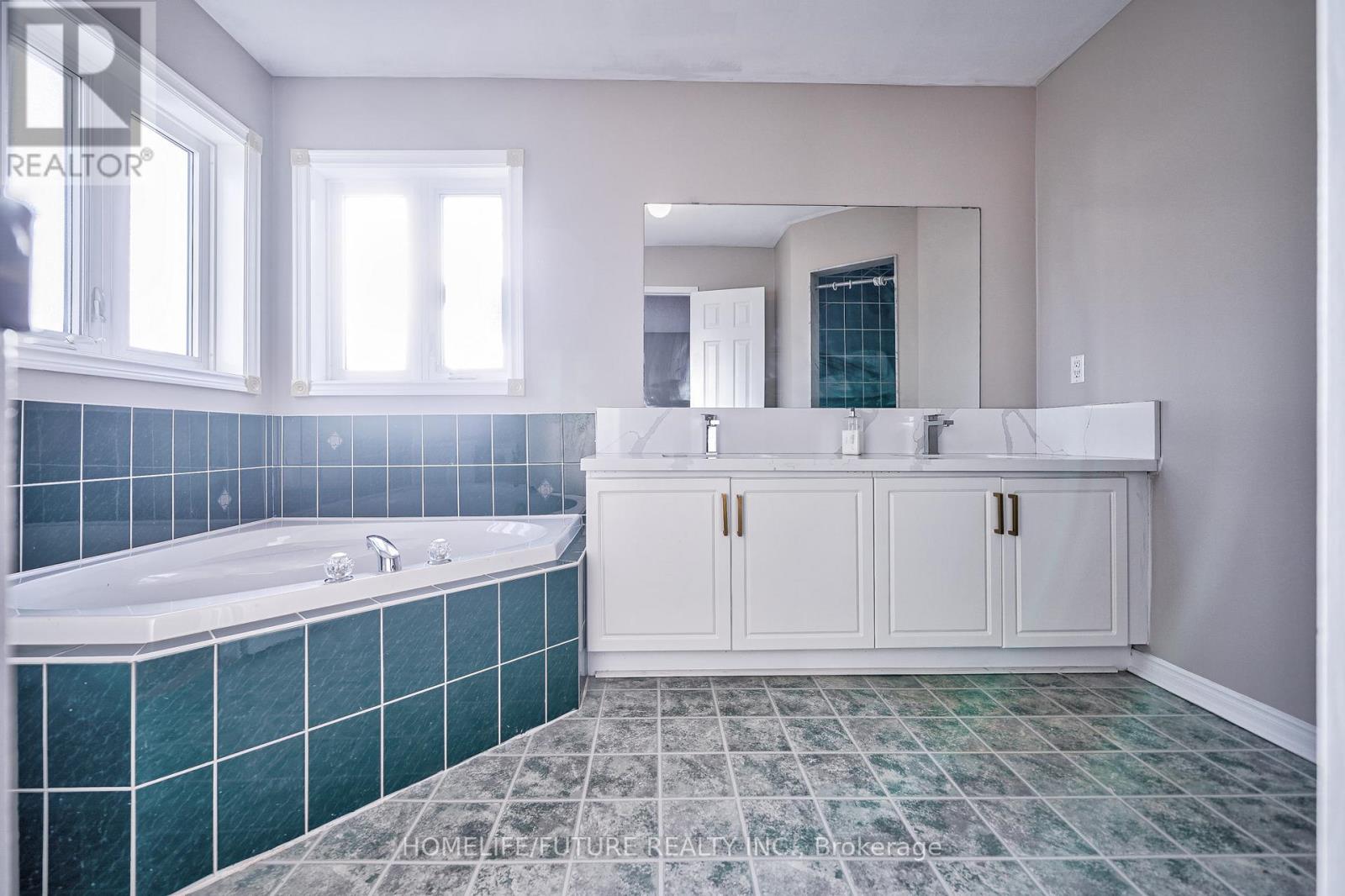 Main - 74 Kruger Road, Markham, Ontario  L3S 3Y7 - Photo 37 - N12490836