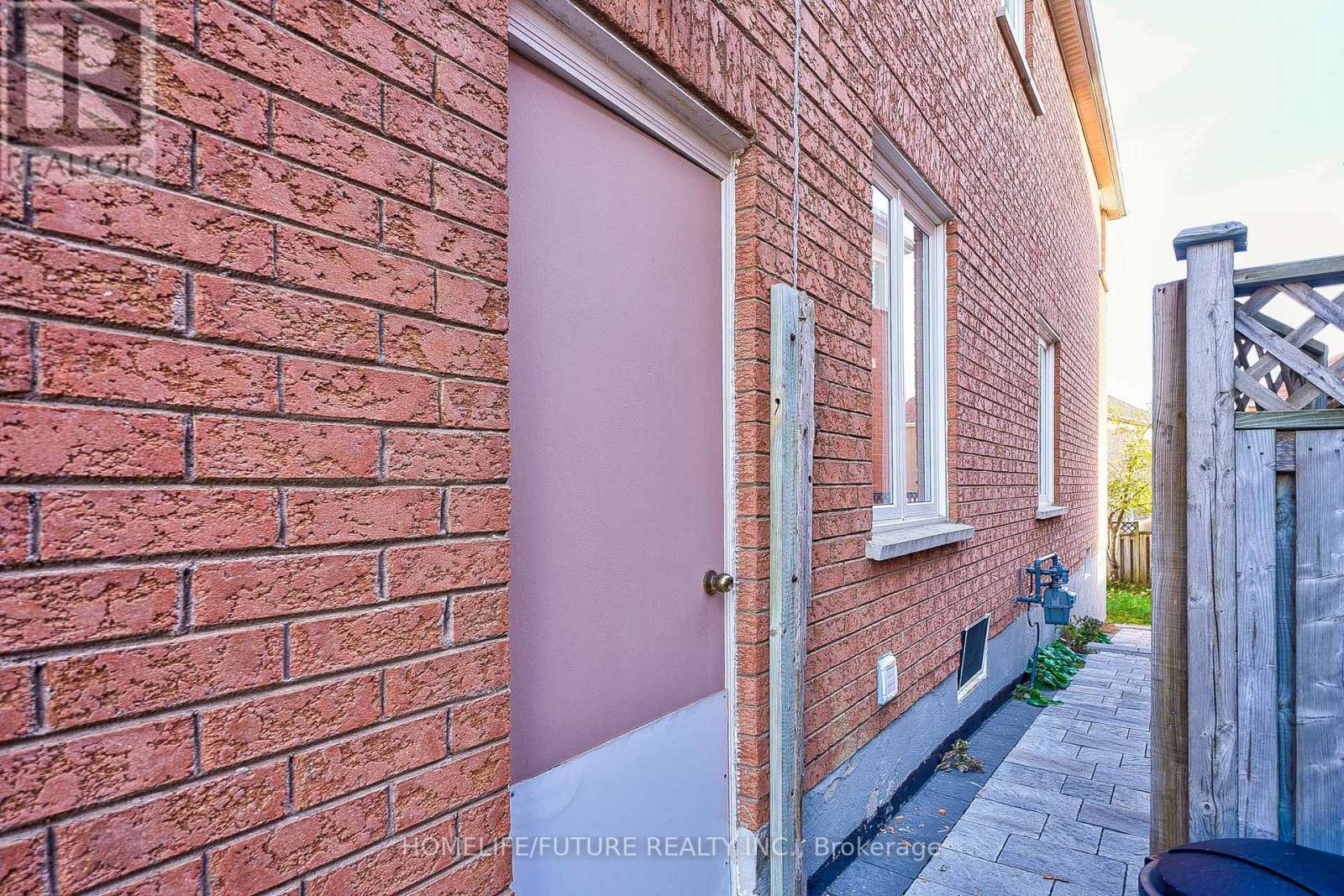 Main - 74 Kruger Road, Markham, Ontario  L3S 3Y7 - Photo 39 - N12490836