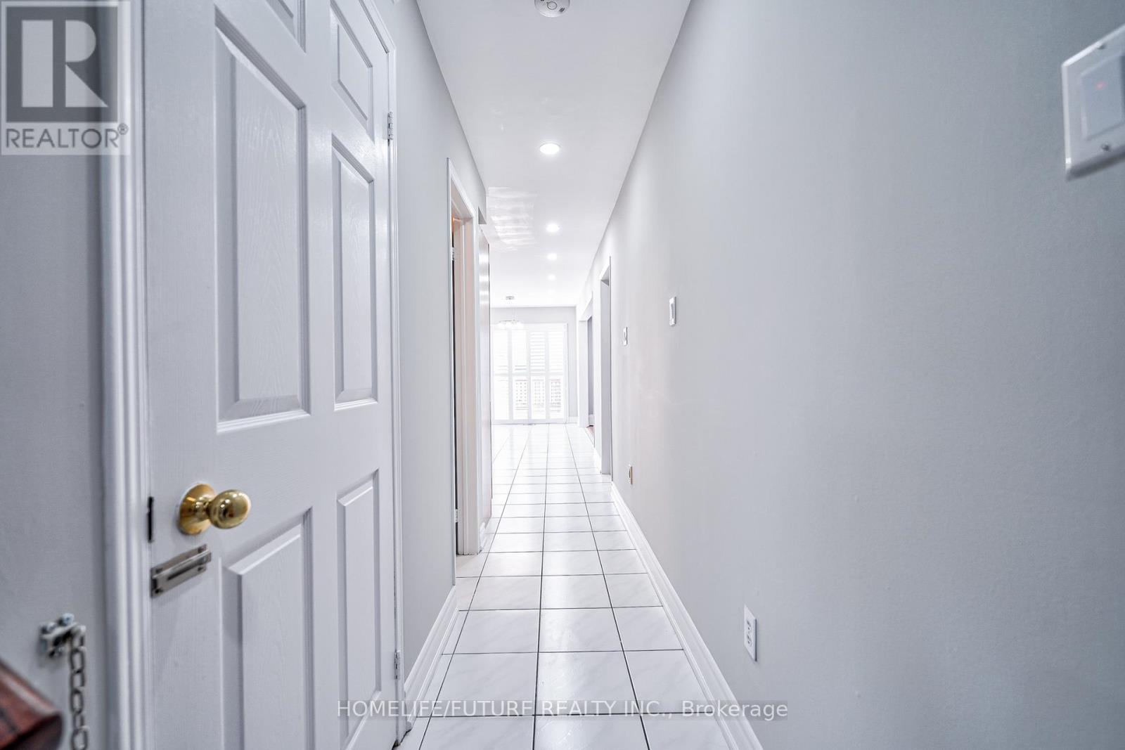 Main - 74 Kruger Road, Markham, Ontario  L3S 3Y7 - Photo 6 - N12490836