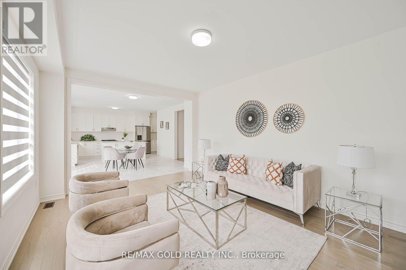 15 Sandhill Crescent, Adjala-Tosorontio (Colgan), Ontario  L0G 1W0 - Photo 18 - N12490838