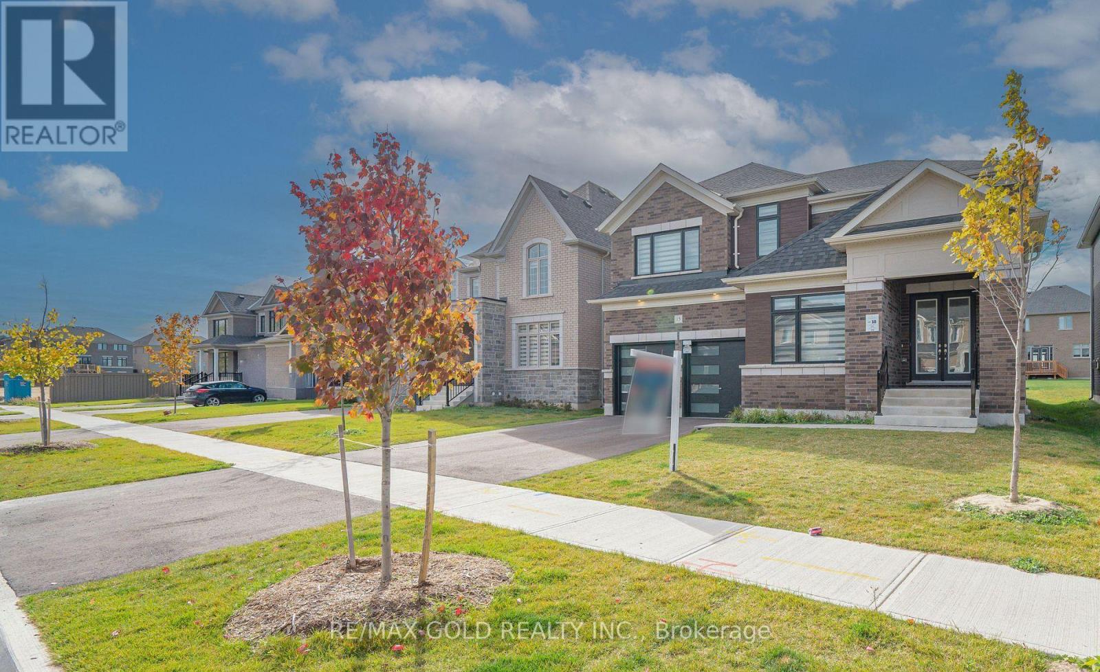 15 Sandhill Crescent, Adjala-Tosorontio (Colgan), Ontario  L0G 1W0 - Photo 2 - N12490838