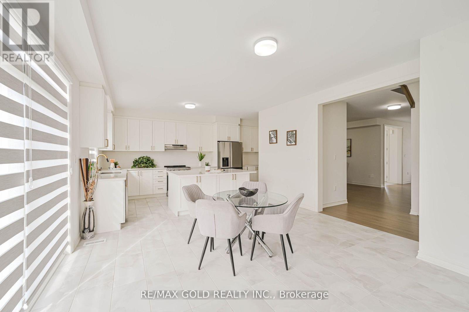 15 Sandhill Crescent, Adjala-Tosorontio (Colgan), Ontario  L0G 1W0 - Photo 20 - N12490838