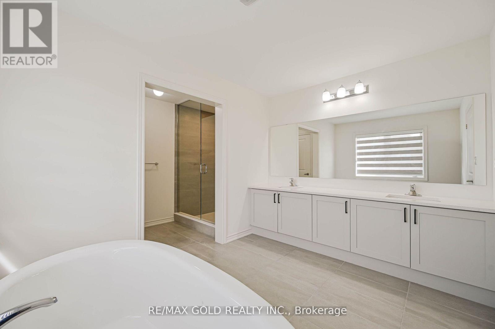 15 Sandhill Crescent, Adjala-Tosorontio (Colgan), Ontario  L0G 1W0 - Photo 38 - N12490838