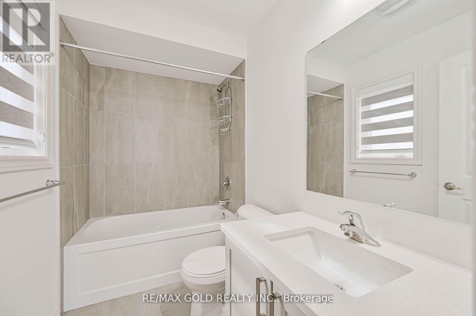 15 Sandhill Crescent, Adjala-Tosorontio (Colgan), Ontario  L0G 1W0 - Photo 41 - N12490838