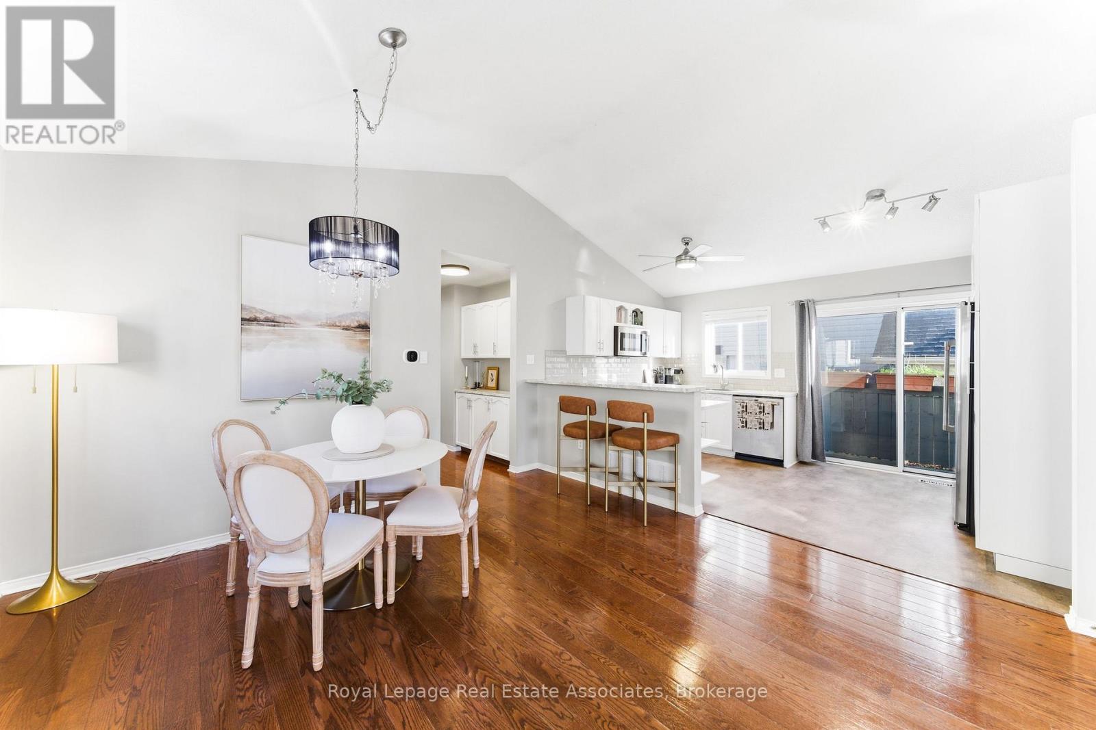 118 Copeman Crescent, Barrie, Ontario  L4N 8B3 - Photo 13 - S12490580