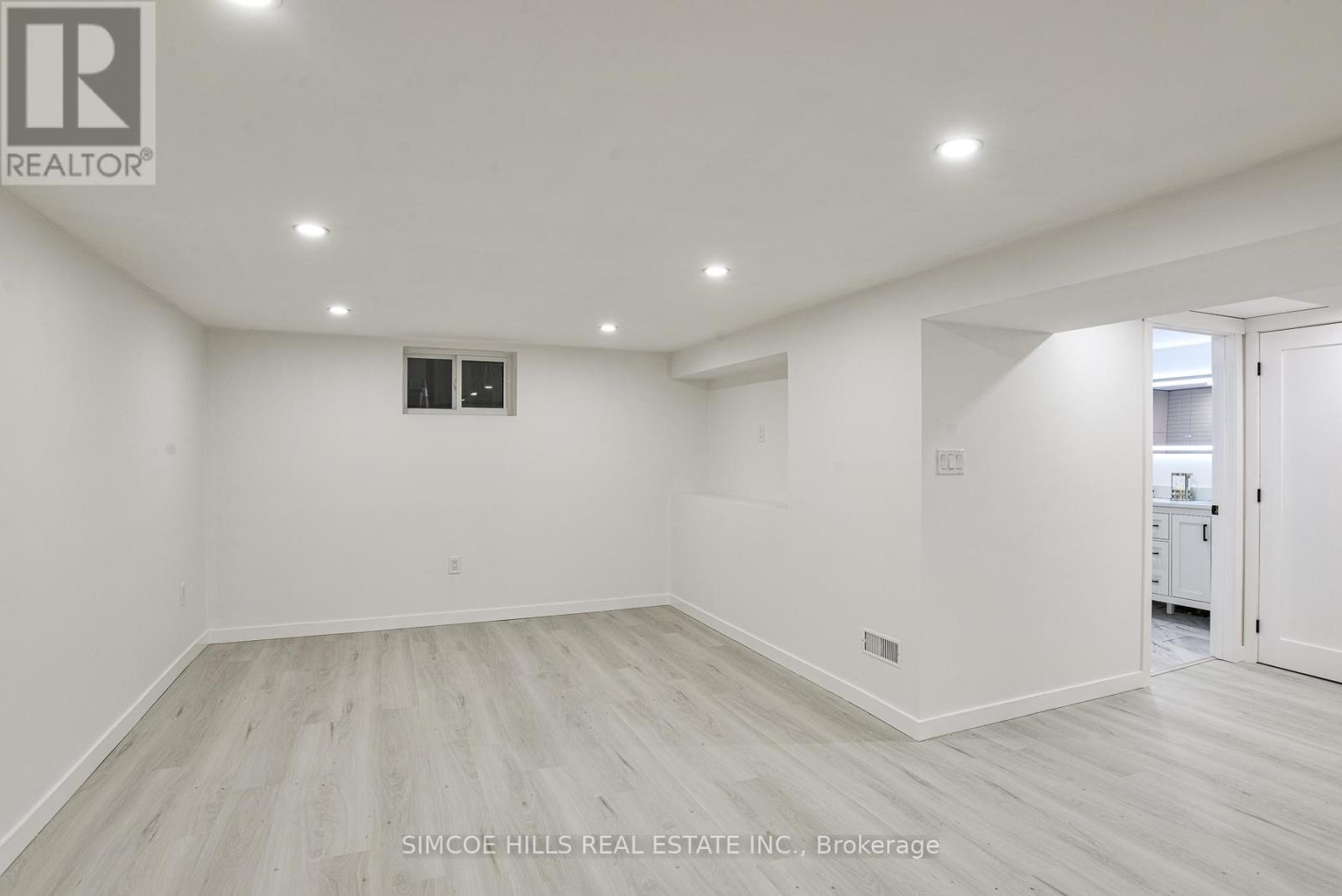 106 North Street W, Orillia, Ontario  L3V 3S8 - Photo 21 - S12490682