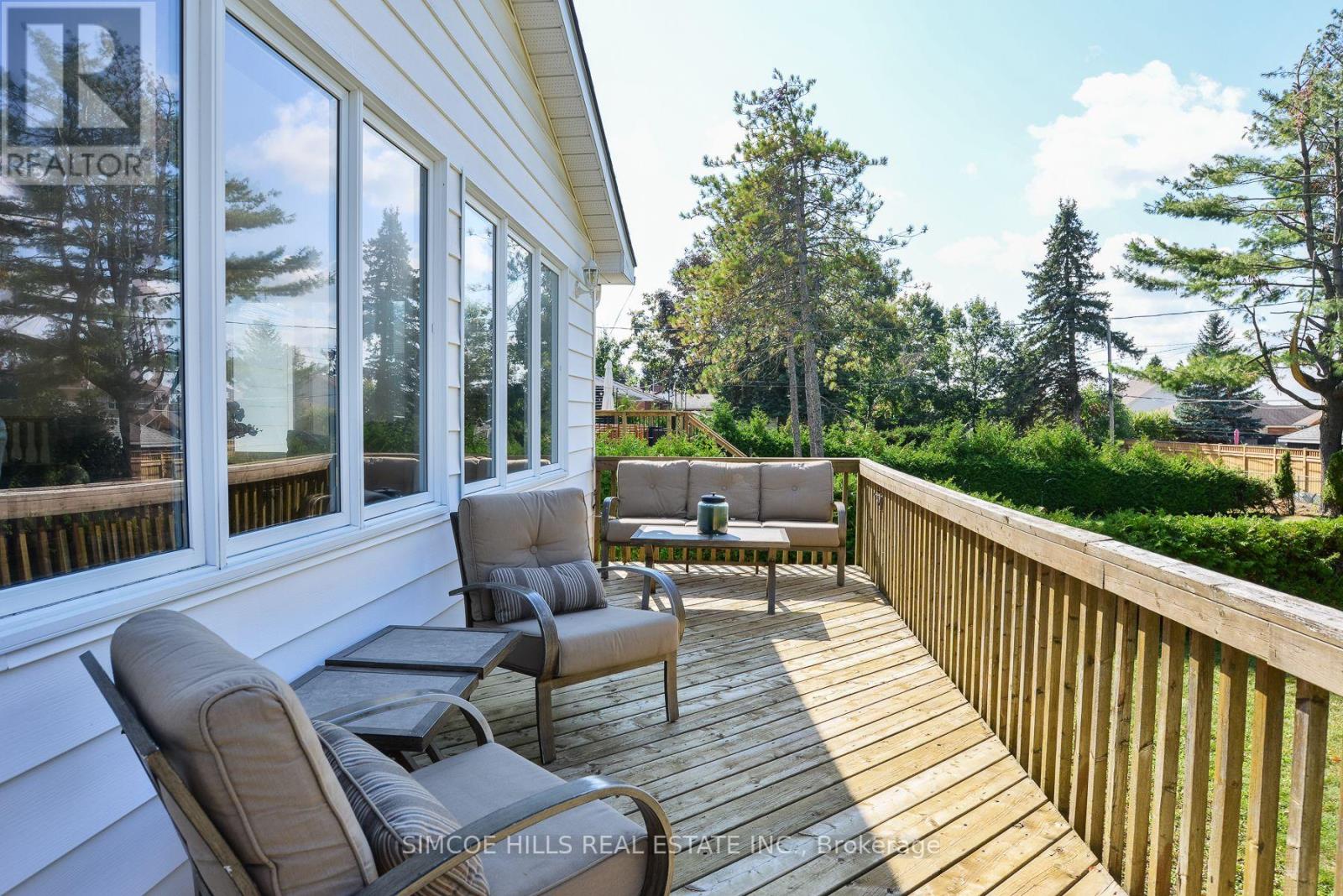 106 North Street W, Orillia, Ontario  L3V 3S8 - Photo 26 - S12490682