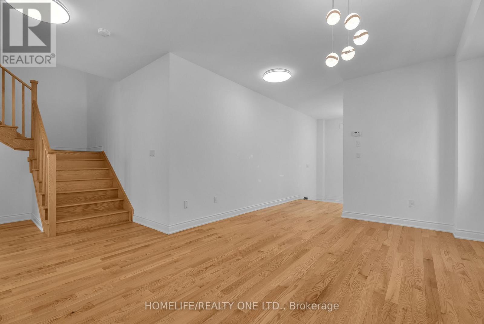 47 Autumn Drive, Wasaga Beach, Ontario  L9Z 0K7 - Photo 14 - S12490754