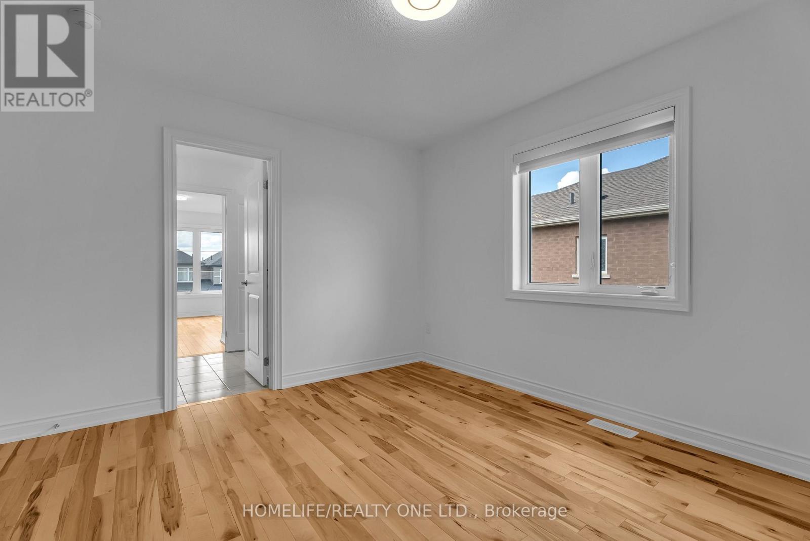 47 Autumn Drive, Wasaga Beach, Ontario  L9Z 0K7 - Photo 29 - S12490754