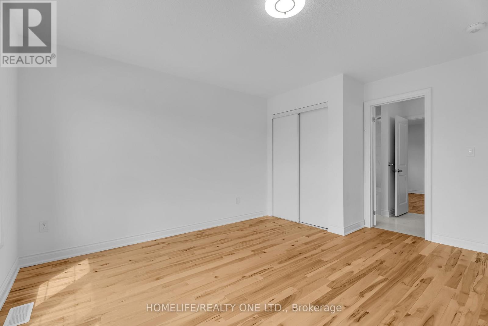 47 Autumn Drive, Wasaga Beach, Ontario  L9Z 0K7 - Photo 32 - S12490754