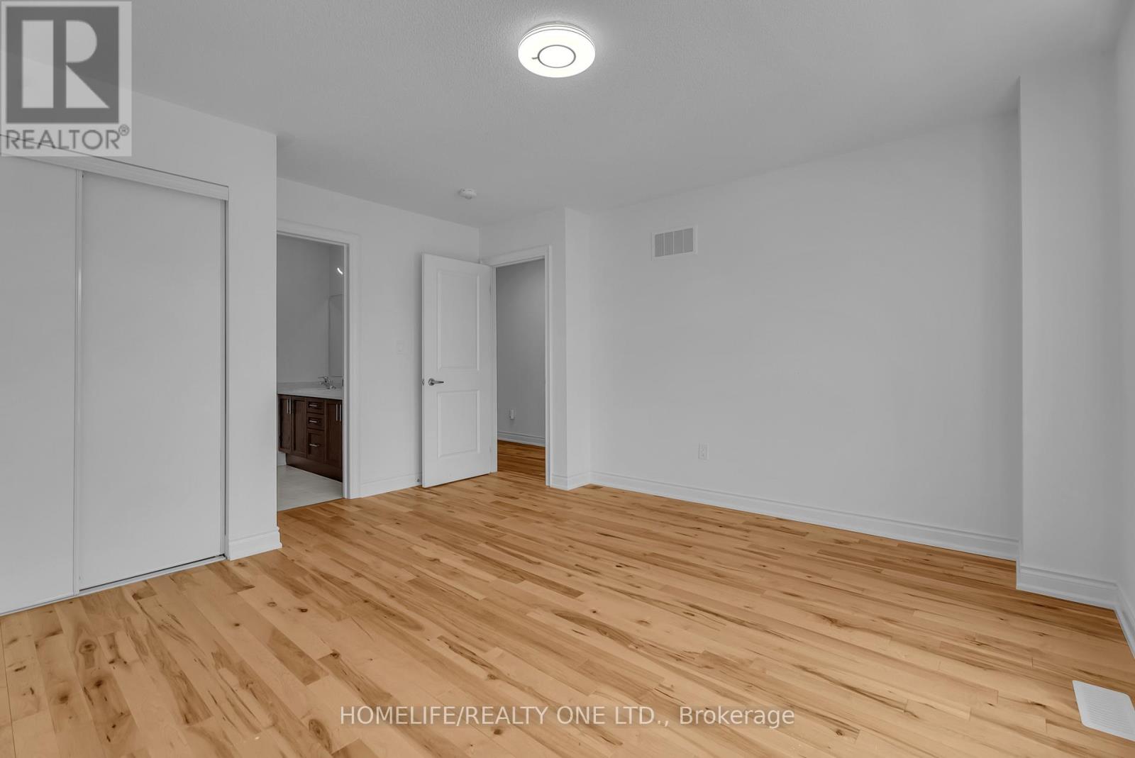 47 Autumn Drive, Wasaga Beach, Ontario  L9Z 0K7 - Photo 33 - S12490754