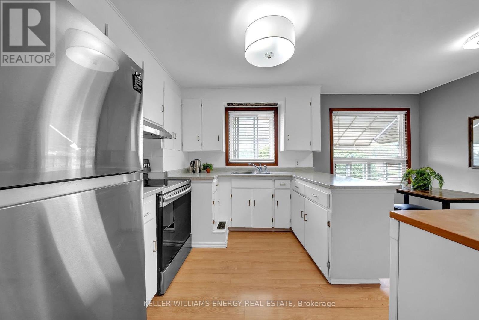 607 Newman Crescent, Whitby, Ontario  L1N 1M7 - Photo 11 - E12425546