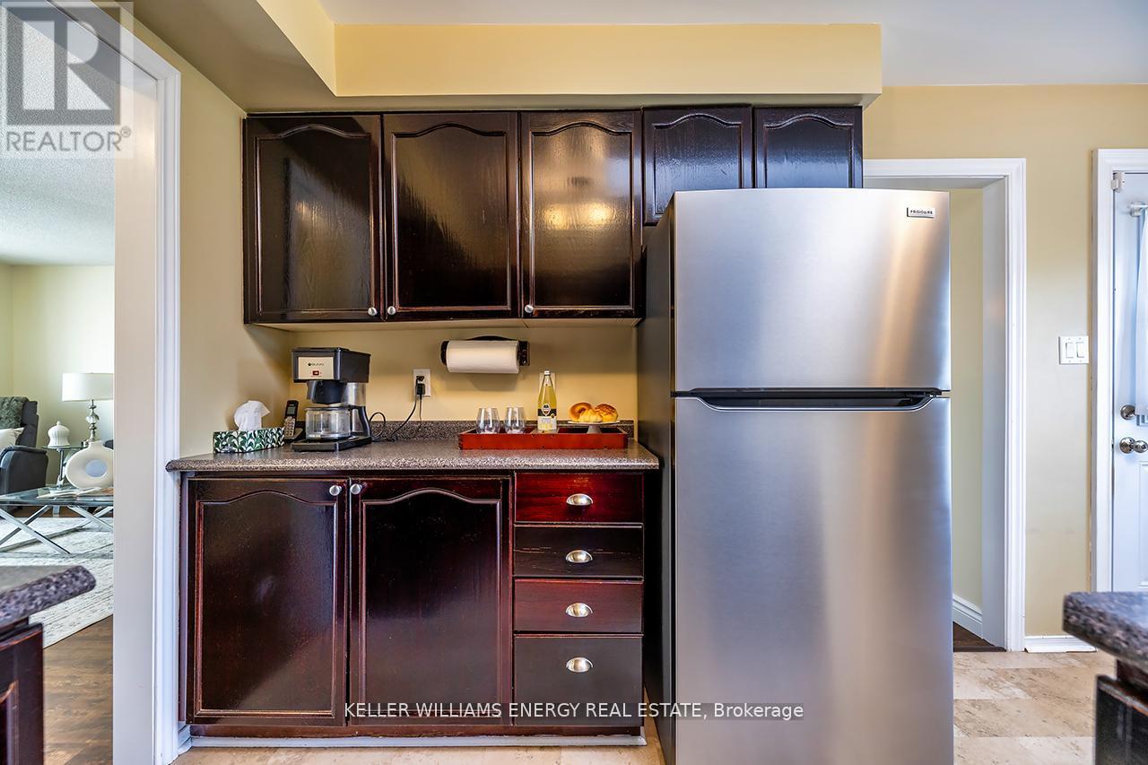 623 Dunrobin Court, Oshawa, Ontario  L1J 7P2 - Photo 13 - E12433315