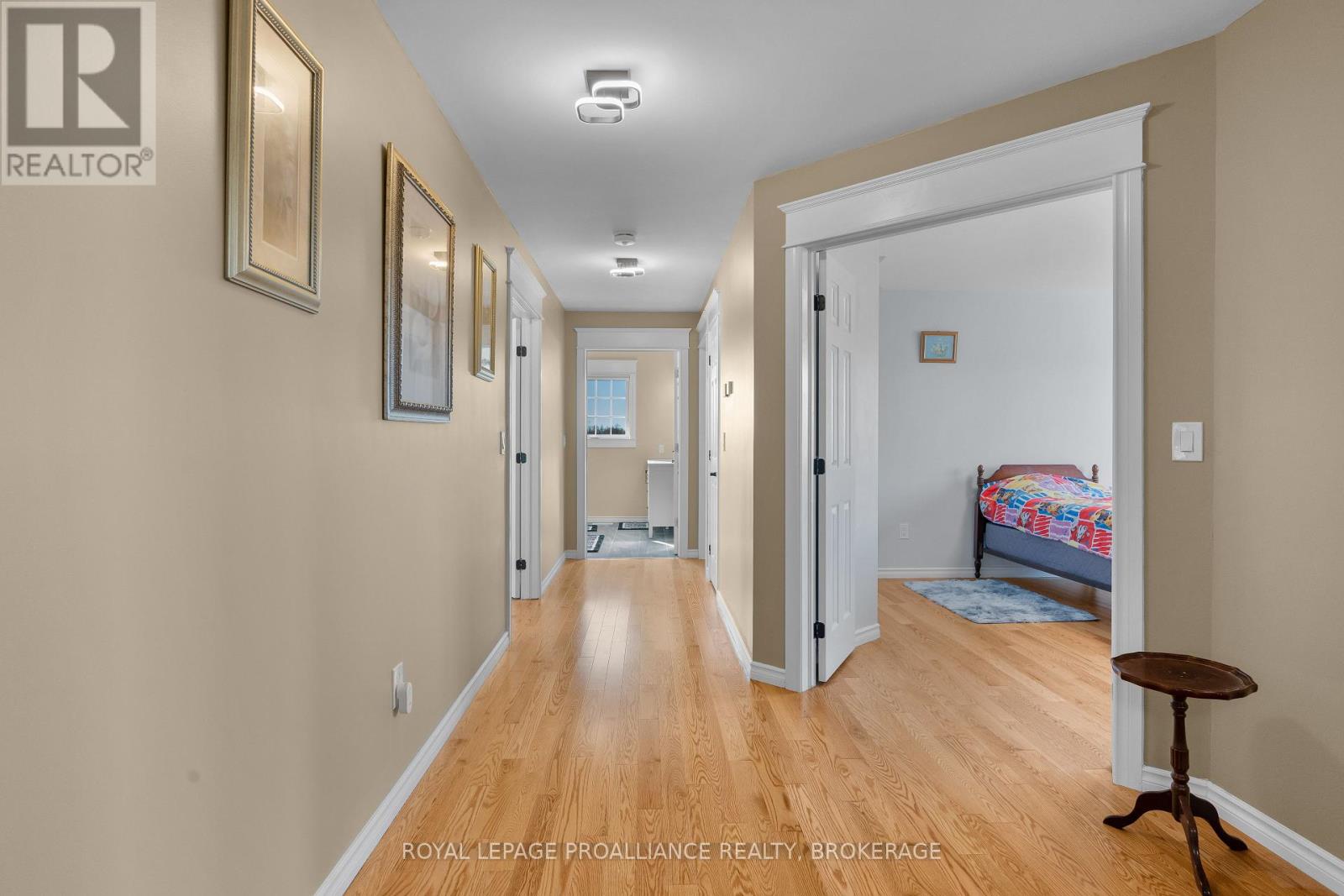 103 Hineman Street, Kingston (City North Of 401), Ontario  K7L 0G2 - Photo 21 - X12490918