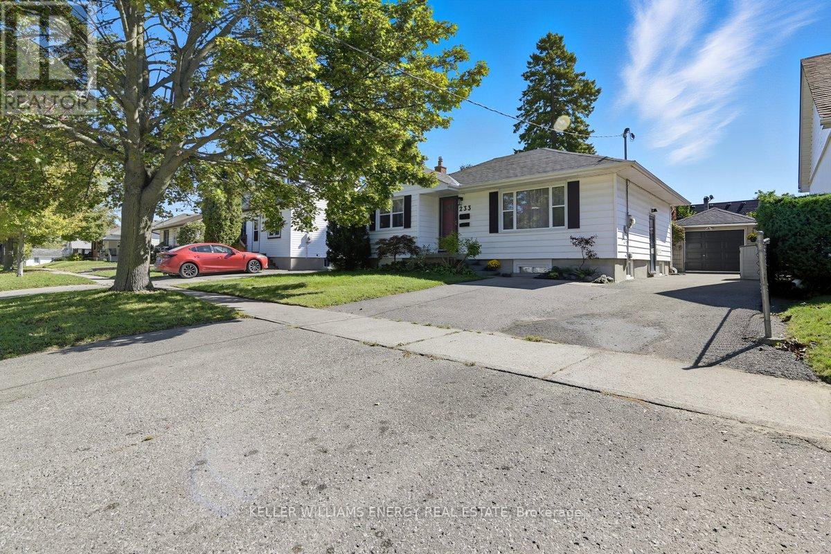 233 Greenwood Avenue, Oshawa, Ontario  L1J 1W7 - Photo 2 - E12447403