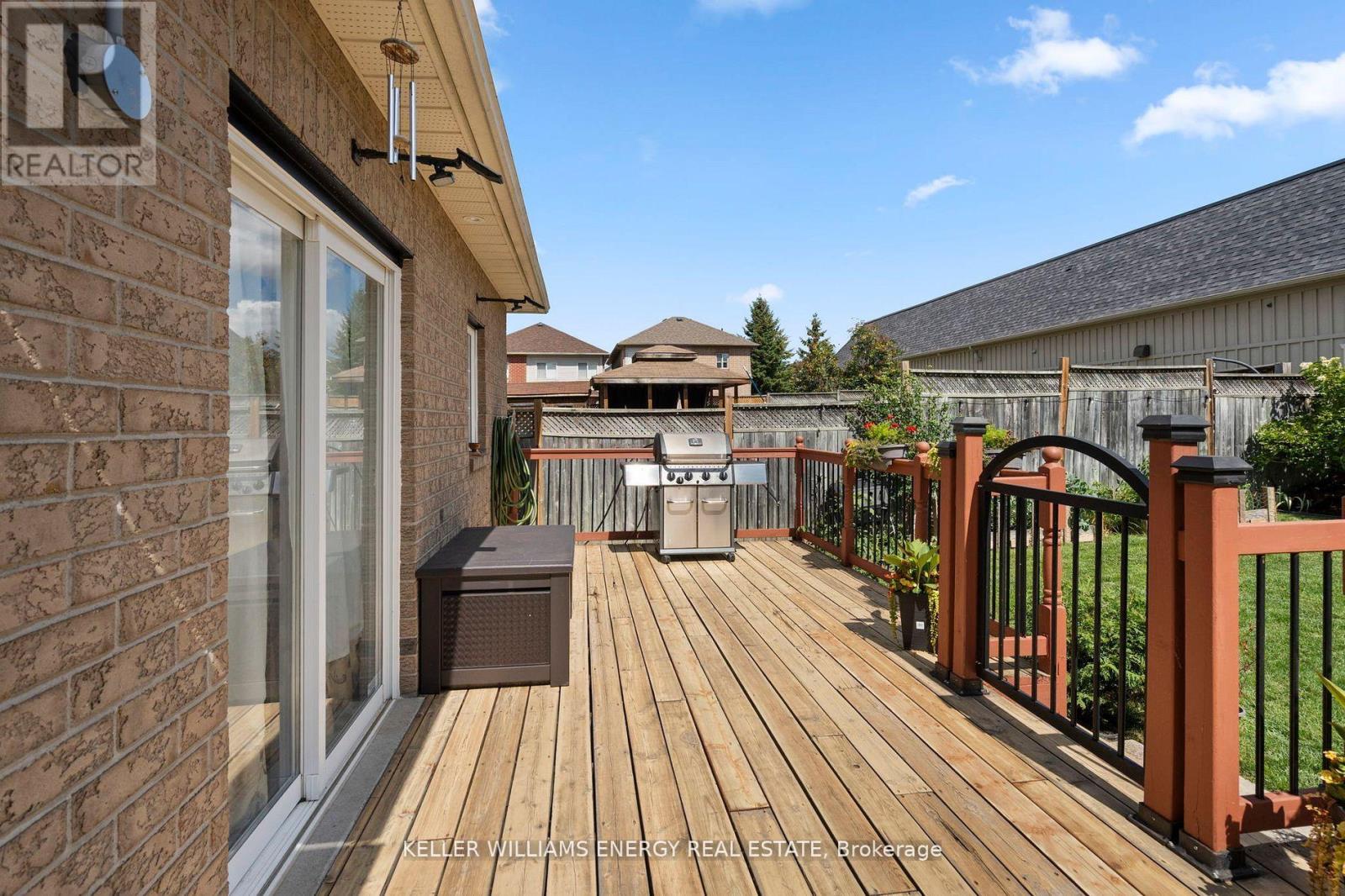 77 James Rowe Court, Whitby, Ontario  L1R 2Y3 - Photo 47 - E12446799