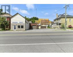 174 MARY STREET N, Oshawa, Ontario