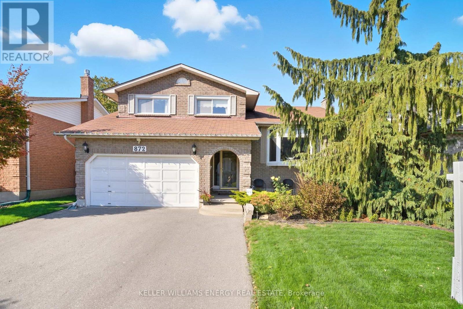 872 MOUNT ALLAN AVENUE, Oshawa, Ontario