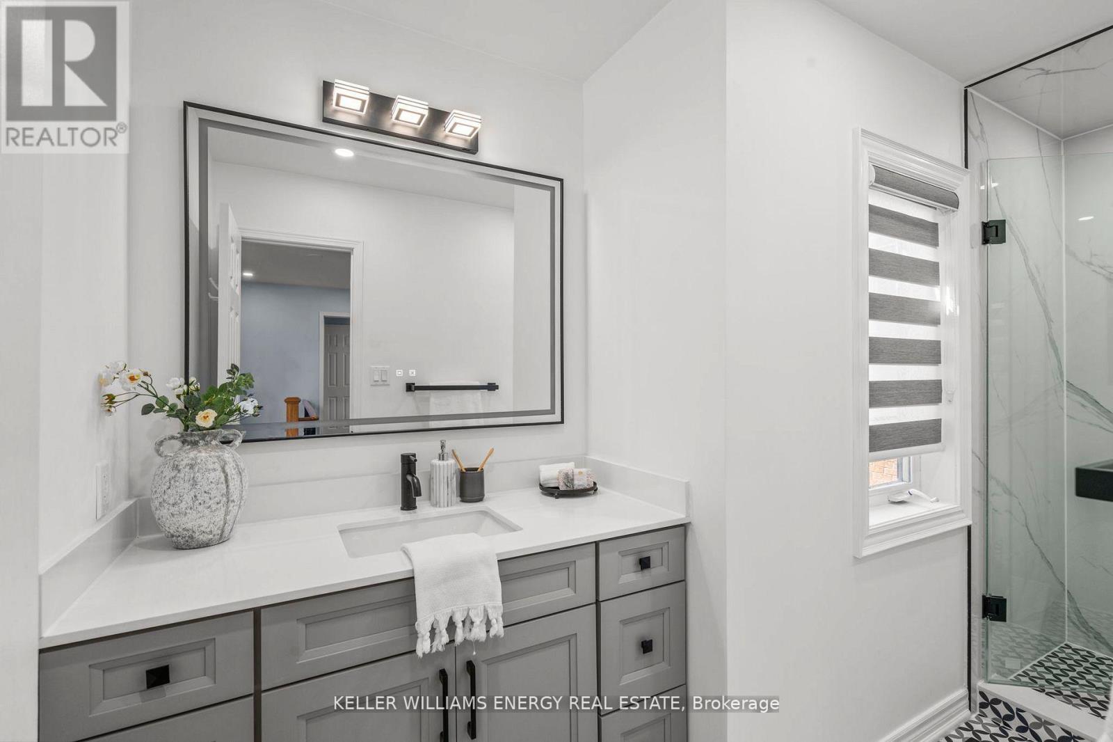 77 James Rowe Court, Whitby, Ontario  L1R 2Y3 - Photo 37 - E12446799