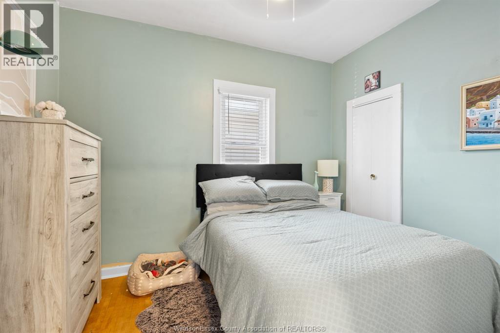 376 Lauzon, Windsor, Ontario  N8S 3L9 - Photo 12 - 25027564