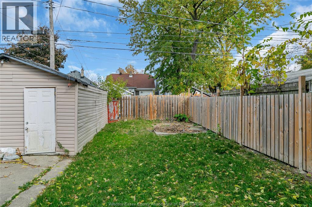1342 Drouillard, Windsor, Ontario  N8Y 2R7 - Photo 24 - 25027544