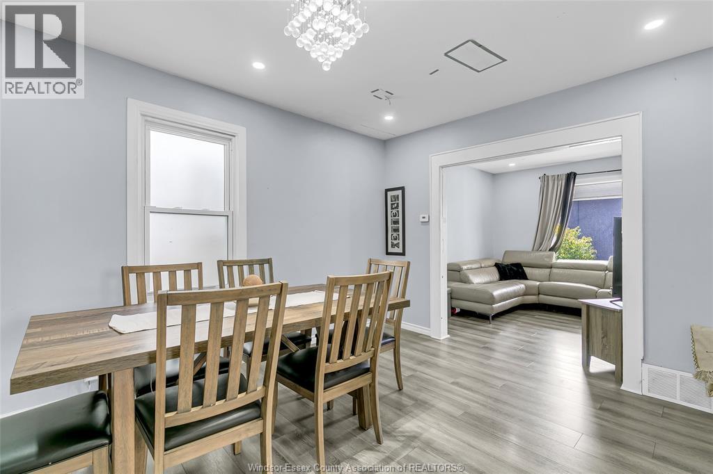 1342 Drouillard, Windsor, Ontario  N8Y 2R7 - Photo 9 - 25027544