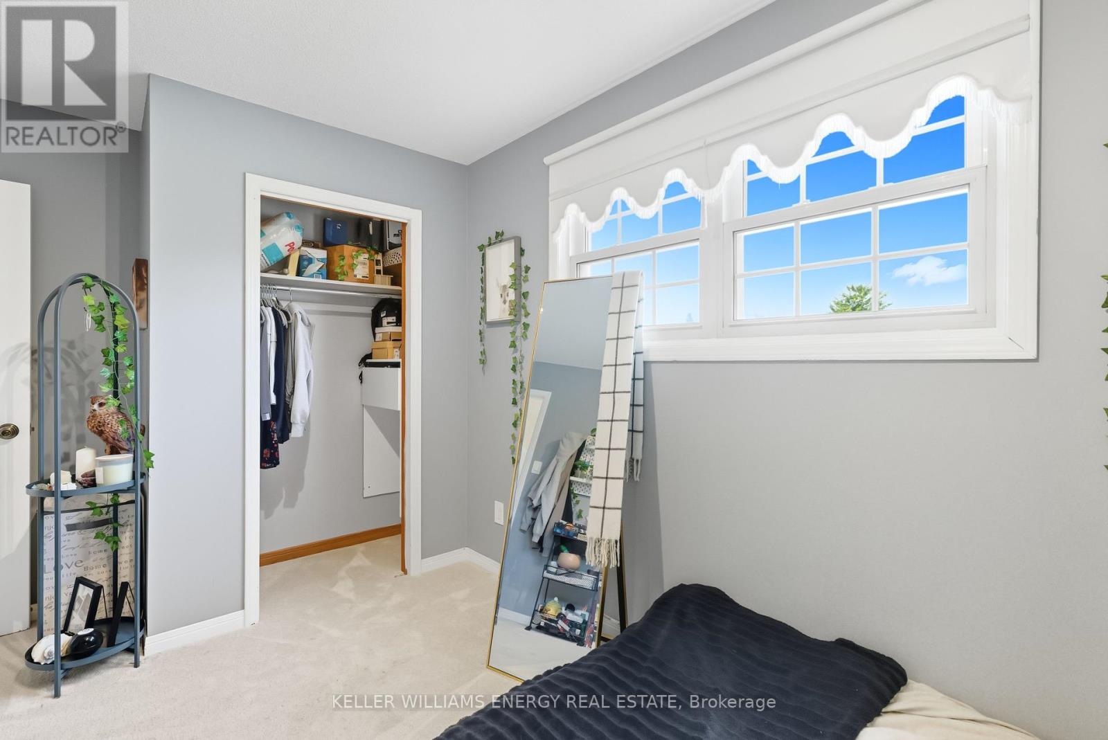 54 Canadian Oaks Drive, Whitby, Ontario  L1N 6W8 - Photo 29 - E12466047