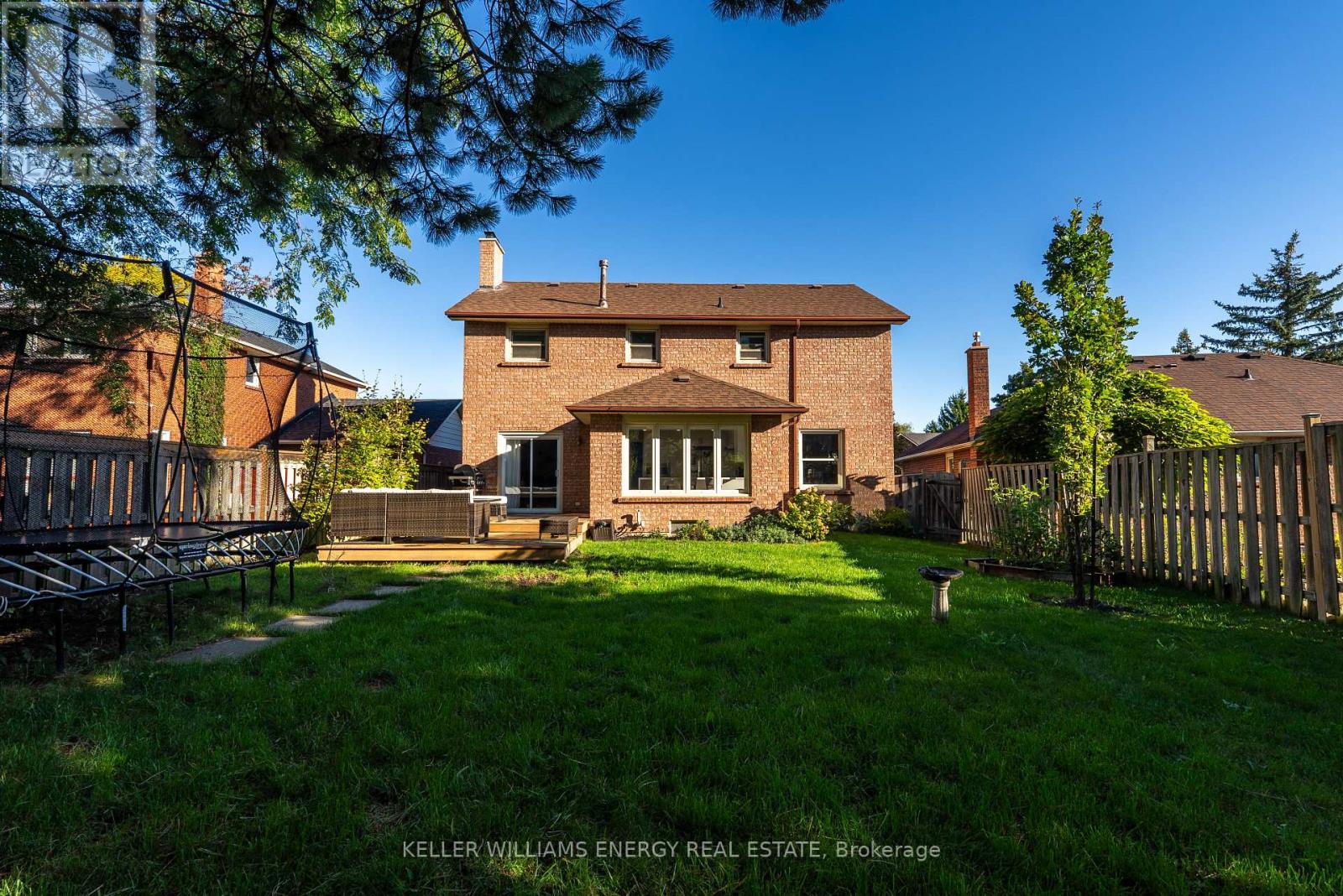 54 Canadian Oaks Drive, Whitby, Ontario  L1N 6W8 - Photo 44 - E12466047