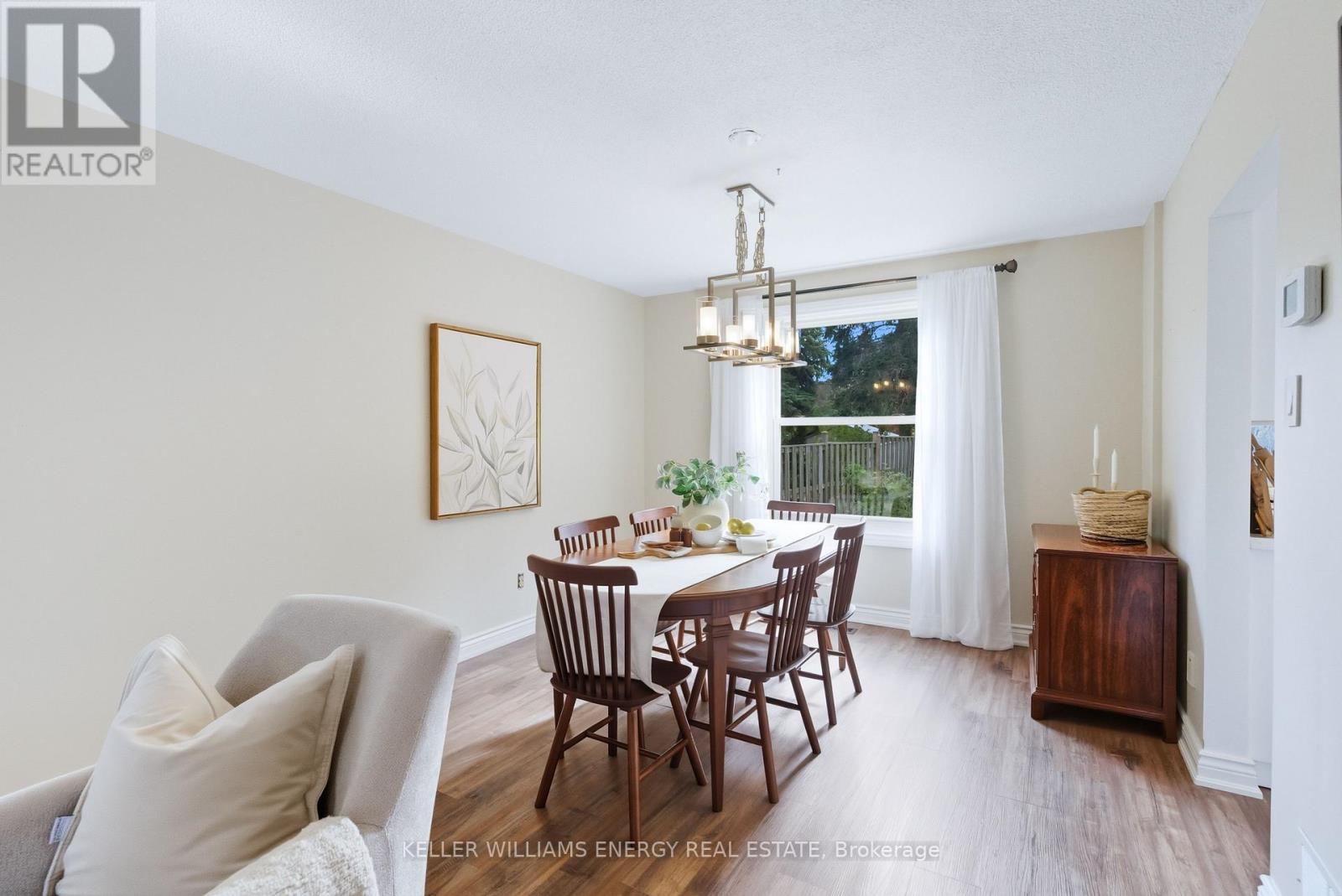 54 Canadian Oaks Drive, Whitby, Ontario  L1N 6W8 - Photo 10 - E12466047