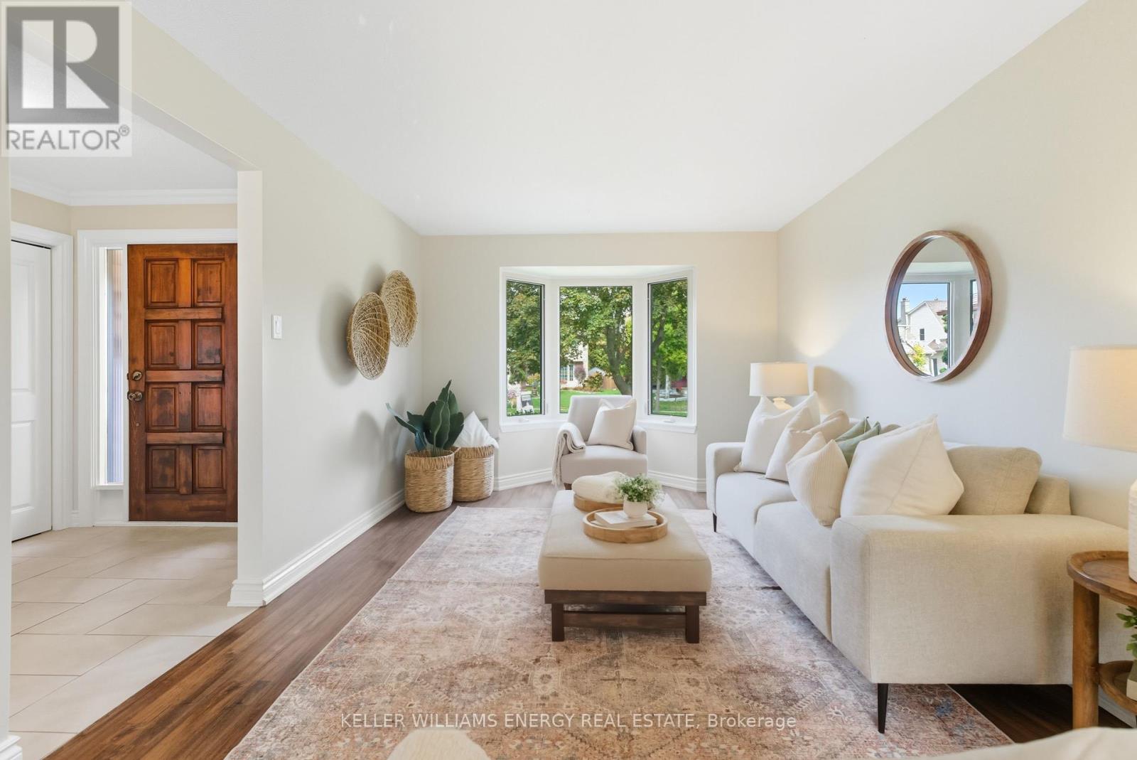 54 Canadian Oaks Drive, Whitby, Ontario  L1N 6W8 - Photo 15 - E12466047