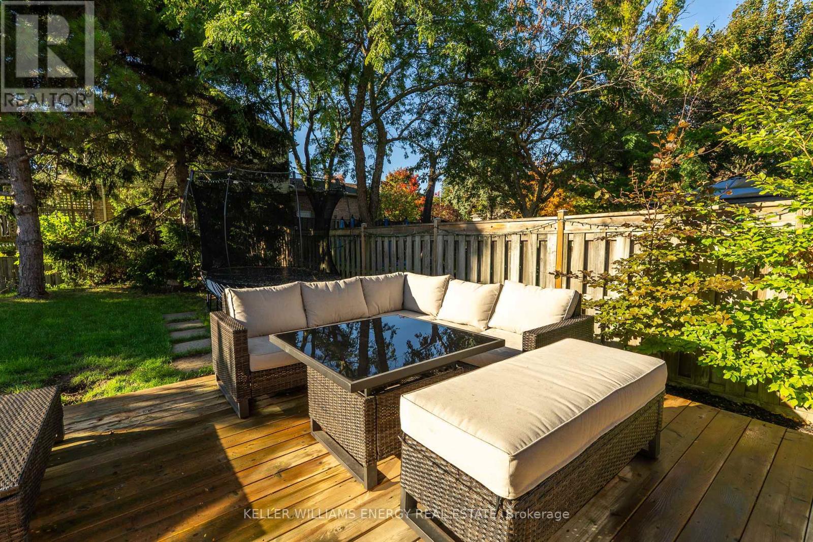 54 Canadian Oaks Drive, Whitby, Ontario  L1N 6W8 - Photo 45 - E12466047