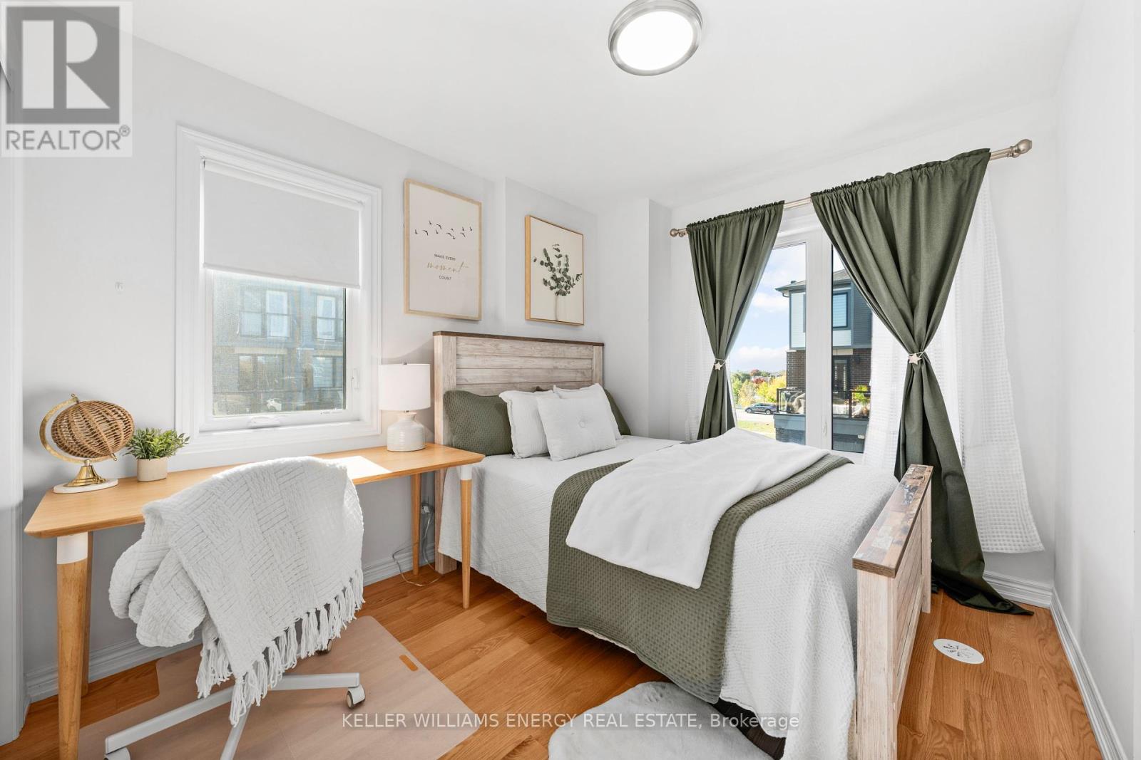 62 Sorbara Way, Whitby, Ontario  L1M 0M4 - Photo 9 - E12464775