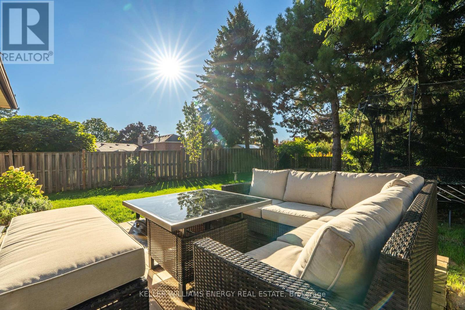 54 Canadian Oaks Drive, Whitby, Ontario  L1N 6W8 - Photo 46 - E12466047